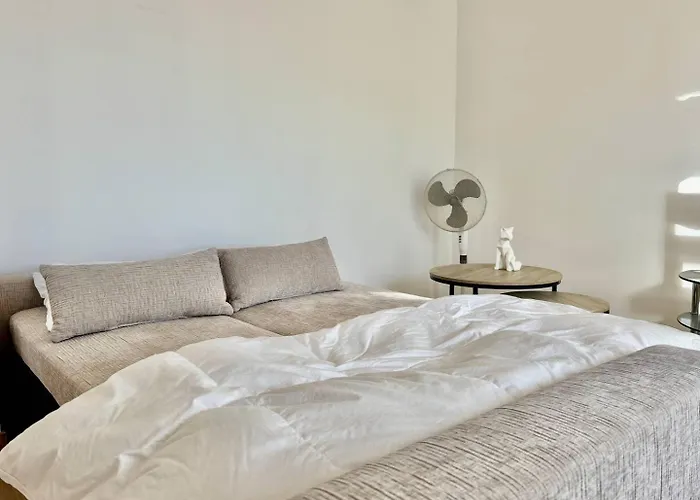 Апартаменти Hye029-234 T2-4 Personnes- Єр